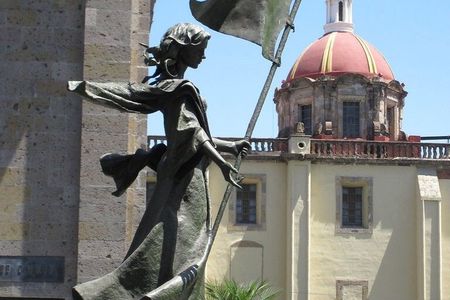 Guadalajara tour of religious and historic constructions