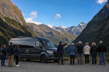 Luxury Milford Sound Small-Group Tour from Queenstown | Max 8