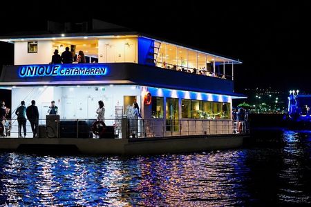 Dubai Marina Dhow Cruise Dinner with Private Transfers-Standard