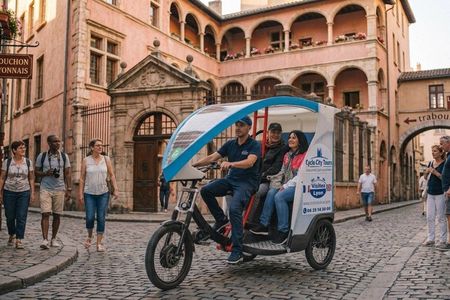 1 or 2-Hour Pedicab tour of Lyon
