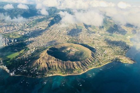 Diamond Head Hike & Oahu Circle Island Tour with Byodo-in Temple