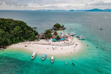 Private Khai Islands and Rang Island Speedboat Tour from Phuket