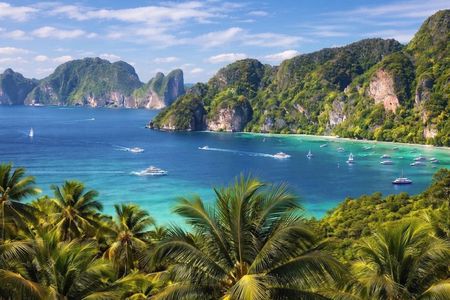 Private Phi Phi and Khai Islands Snorkeling Tour by Speedboat
