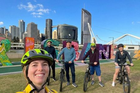 Brisbane Guided E-Bike Tour (Small Group, Bluetooth-Equipped)