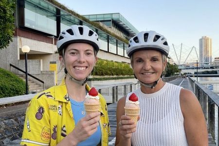 Tastes of Brisbane E-Bike Food Tour with 5 Iconic Food Samplings