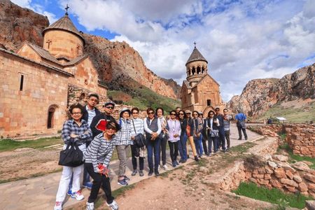 Group tour: Khor Virap, Noravank, Areni Winery and Cave