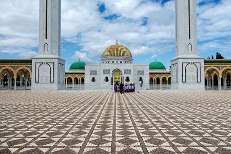 Half Day Monastir Tour Medina Ribat and Bourguiba Mausoleum