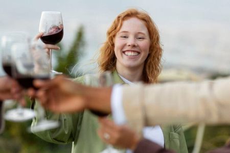 Napier/Hawke's Bay Premium Wineries +Beer tour -5.0 - 5.5 hours