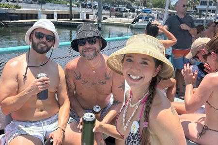 Fort Lauderdale Private Party Boat: Sandbar Swim Groups (15–45)