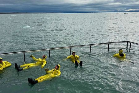 Arctic Seafloating Adventure in Svalbard