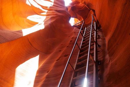 Lower Antelope Canyon Tour