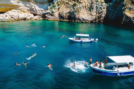 Syracuse Pillirina Island of ortigia and sea caves
