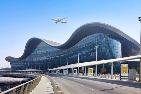 Private Abu Dhabi Airport Layover Grand Mosque and Palace 6 Hours