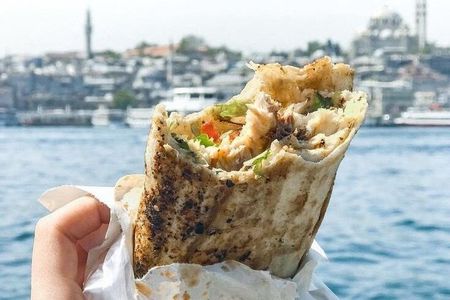 Best of Istanbul Private Guide Tour: Included Street Food Tasting