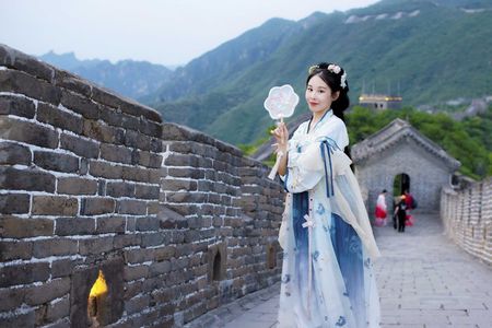 BusDa-Sunset at Mutianyu Great Wall afternoon Bus Tour w/ Ticket