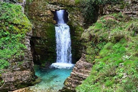 Peshtura Waterfall and Nivica Canyon Day Trip from Saranda/Ksamil
