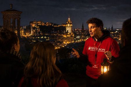 Edinburgh Darkside Ghost Tour of Mysteries and Murder and Legends