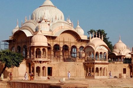 Private Mathura, Vrindavan & Taj Mahal Day Tour from Jaipur