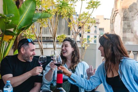 Barcelona: Guided Rooftop Wine Tasting – Enjoy 6 Spanish Wines