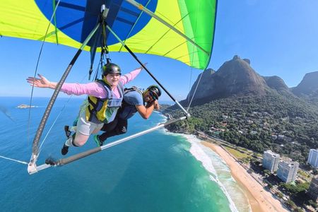 Experience Asa Delta or Parapente in the River