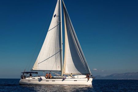 Sailing trip to DIA in Heraklion,Crete(4H)