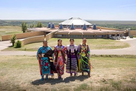 Indigenous Culture & History Tour from Calgary to Siksika Nation