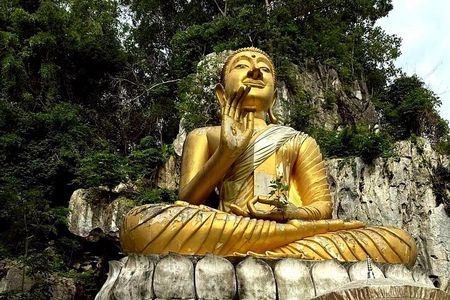 Pattaya Khao Chamao Waterfall, Caves and Buddha Temple Tour