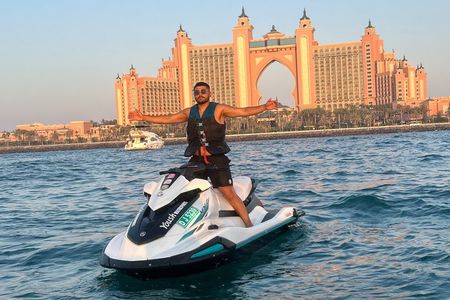 Jetski Dubai: 60Min Burj Al Arab & Atlantis the Palm