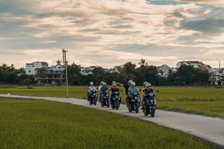 Hoi An: Hidden Gem & Craft Villages by E-scooter