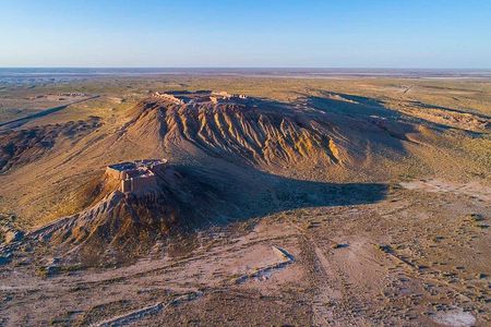 Daytrip to Three Fortresses, Yurt Camps, Camels, Desert Lake