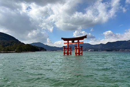Miyajima Small Group Tour from Hiroshima Station