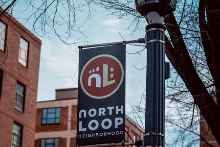 Trendy North Loop Food Tour in Minneapolis