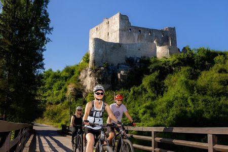 Discover Slunj on eBike with Mirela Active Studio