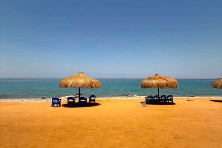 Top Day Tour To Red Sea El Ain Sokhna From Cairo