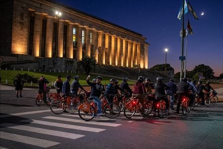 Bike Tour: Buenos Aires at Night