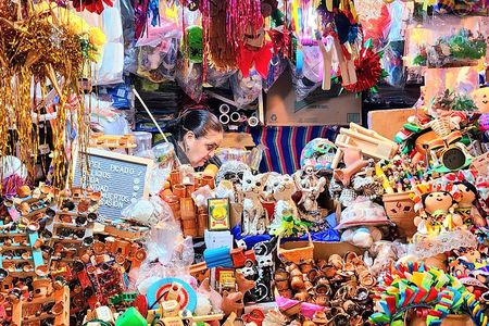 Monterrey Walking Tour: Explore History, Culture, and Cuisine