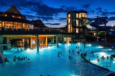 Krakow: Zakopane, Cable Car & Thermal Baths Day Trip with Pickup