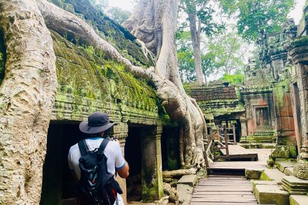 Luxury Private Cambodia in Style Phnom Penh & Angkor Wat Tour