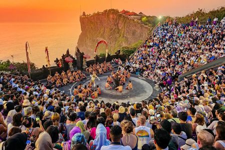 Private Tour Uluwatu Temple and Kecak Sunset Dance