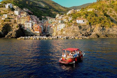 Cinque Terre Boat Tour Departing from Monterosso