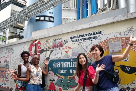 Master Bangkok’s Old Town: 4-Hour Talat Noi & Chinatown Walk