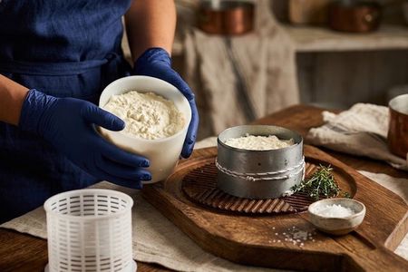 Gran Canaria: Caves & Salt Tour with Cheese Workshop