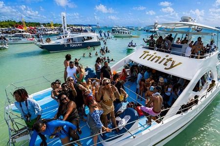 HipHop Party Boat Catamaran with DJ and Open Bar and Snorkel