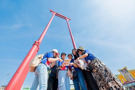 Bangkok Old Town Outdoor Detective Game for Private Groups