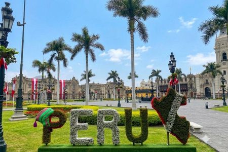 Lima Highlights: Historic Center & Barranco Tour