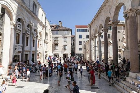 Hidden Split Private Walking Tour & Local Experience/GROUP PRICE