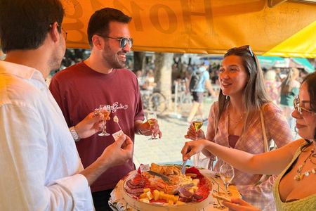 Munich: Eat Like a Local! Bavarian Food Tour with Beer & Dessert