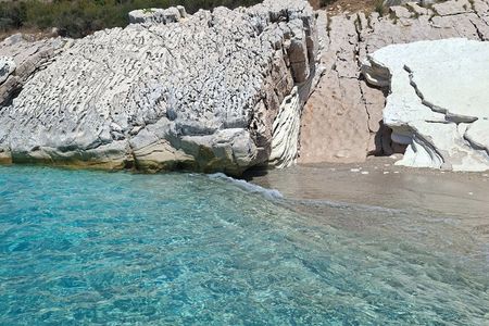 Sarandë: Hidden Bays & Rugged Coast Private Speedboat Tour