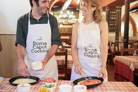 Knead, Walk and Taste Rome with Pizza Class in Trastevere