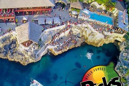Montego Bay Seven Mile Beach and Ricks Cafe Shared Tour